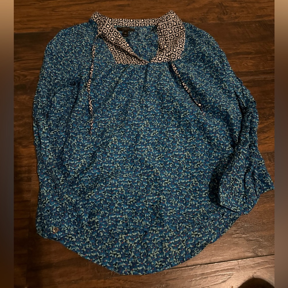 Women’s JCrew top
